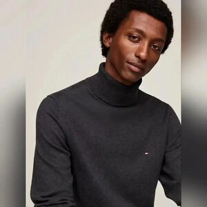 Tommy Hilfiger Turtleneck Sweater, Mens, Small